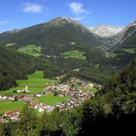 Lechnerhof Bed and Breakfast Lutago Buitenkant foto