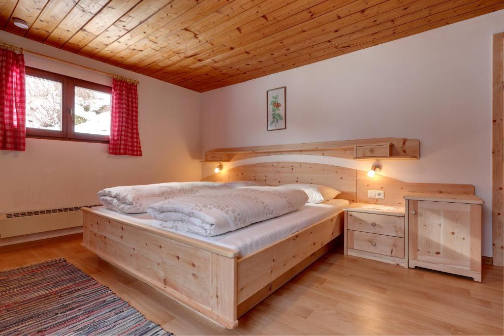 Lechnerhof Bed and Breakfast Lutago Kamer foto